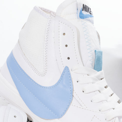 Nike Mid-top Sneakers